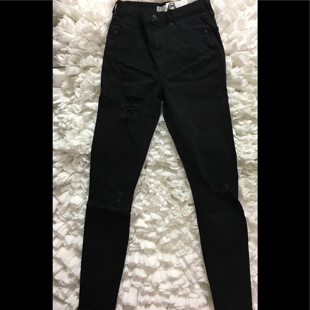TopShop Destroyed Jeans - Picture 6 of 6