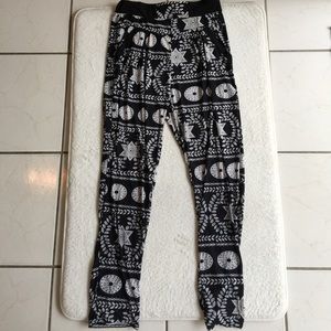 Black White Printed Knit Jersey Pull-on Pants