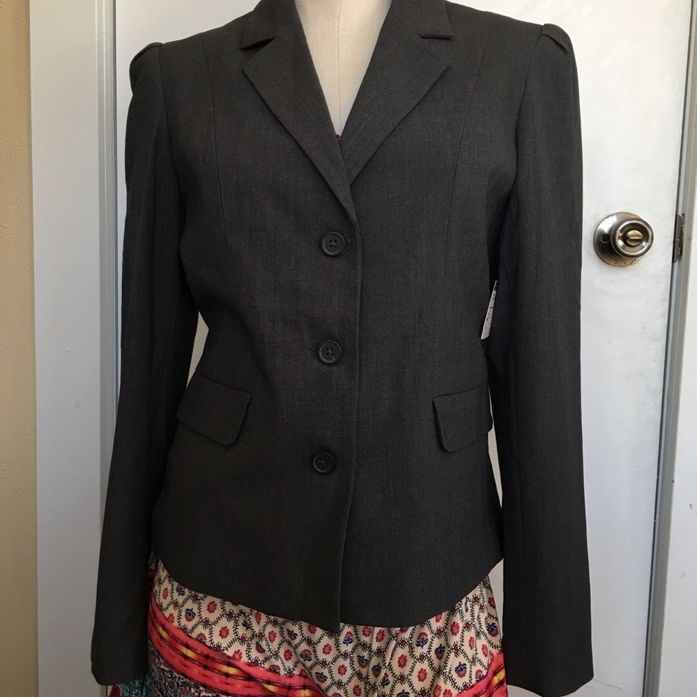 NWT Apostrophe dark grey blazer/jacket size 8P