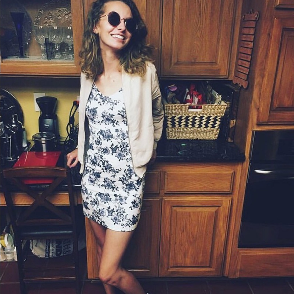black&white floral body con dress