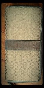 Authentic Coach accordion zip wallet