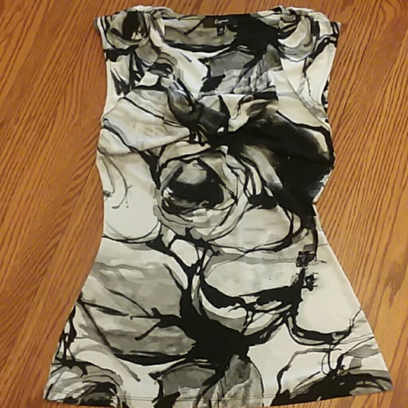 🦚Blouse🦚 - Picture 2 of 3