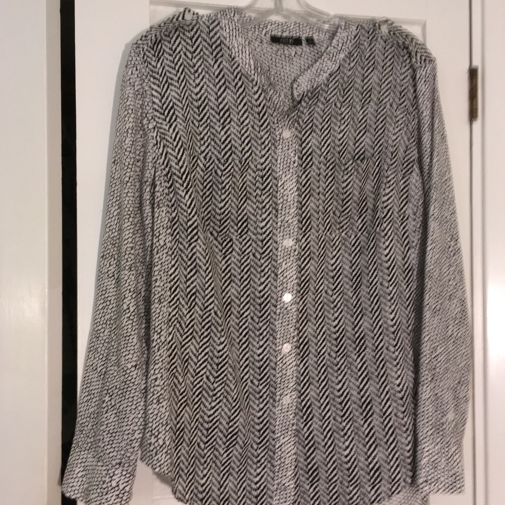 Apt 9 snake and chevron blouse