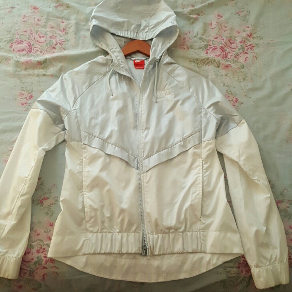 Nike windbreaker