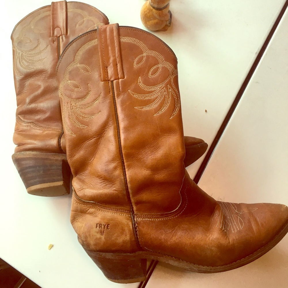 Used Frye cowboy boots