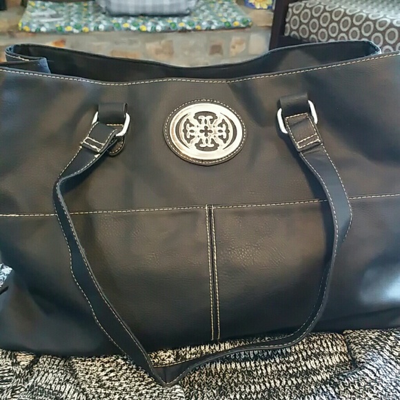 Purse - Picture 3 of 3