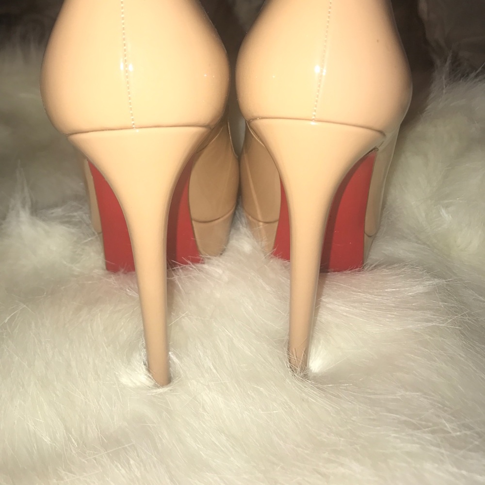 Christian louboutins Bianca - Picture 2 of 5