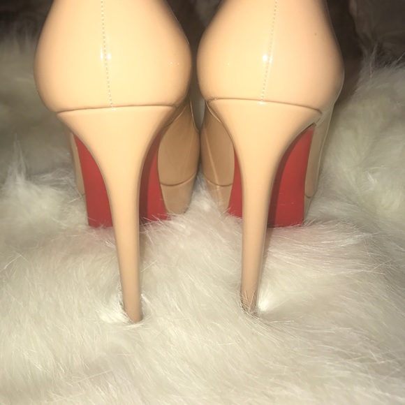 Christian louboutins Bianca - Picture 2 of 5