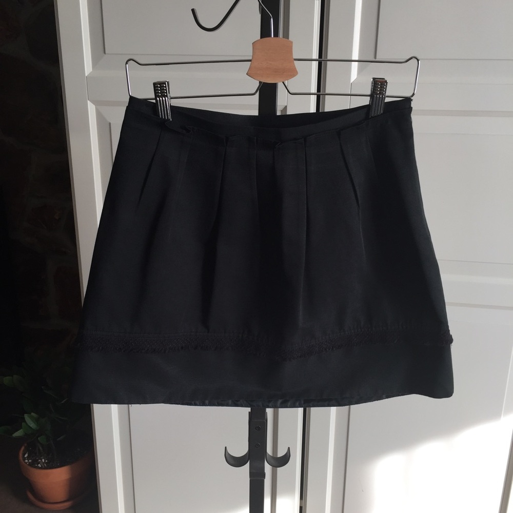 Mossimo Black Pleated Bubble Skirt!