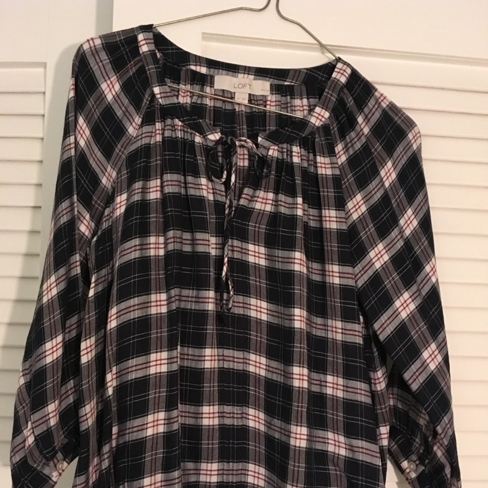 LOFT Plaid peasant blouse