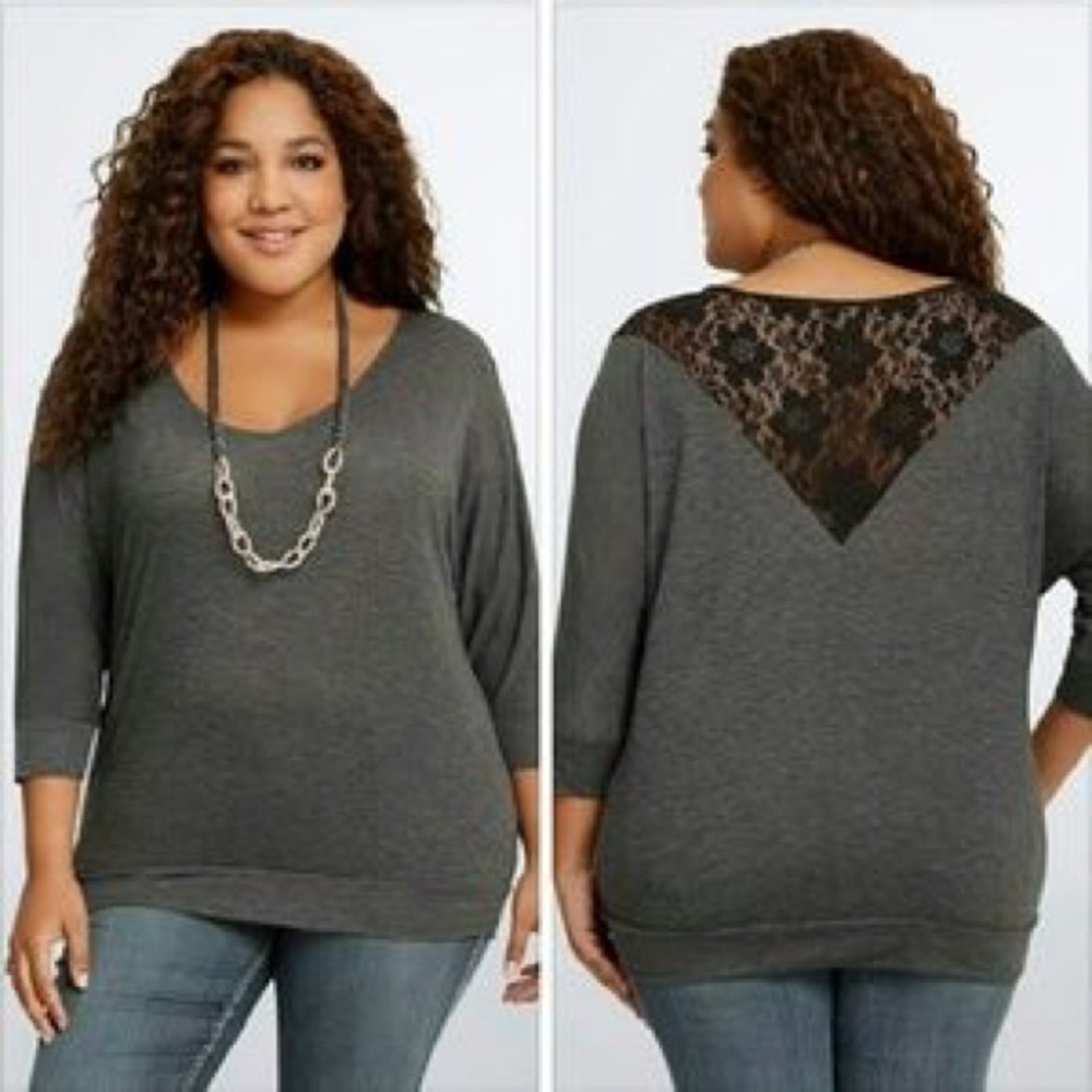 BNWT TORRID Lace inset 3/4 Sleeve Top