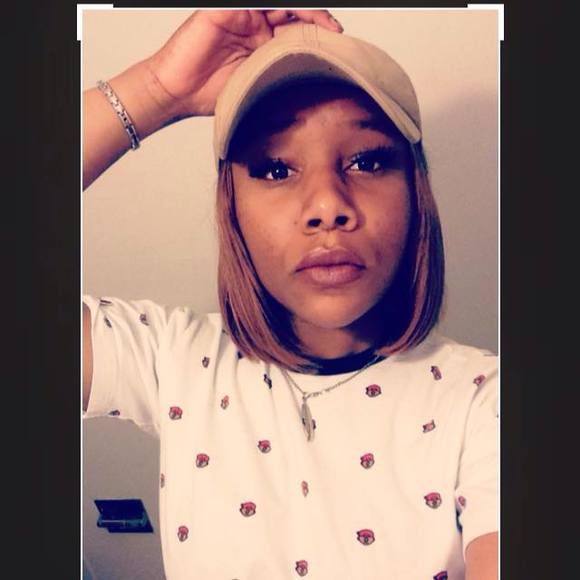 Meet your Posher, Alexis - Picture 1 of 1