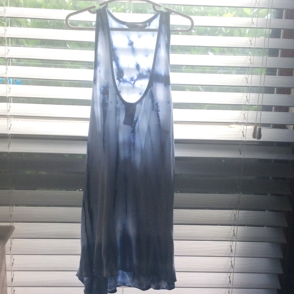 Gradient Blue Shirt