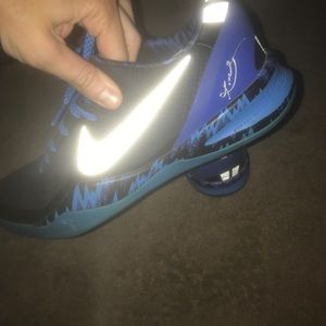 Kobe Bryant 8s unreleased. BLACK FRIDAY SALE!