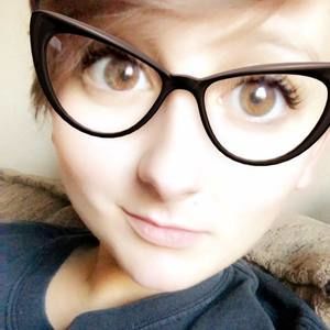 Meet your Posher, Tina