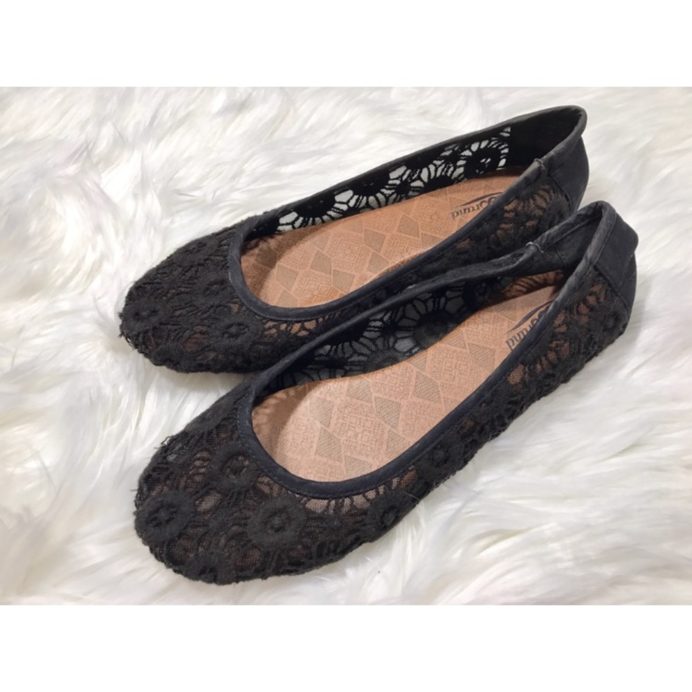 {Lucky Brand}  mesh see through ballet flats 7.5