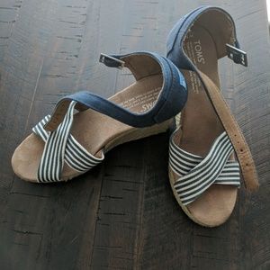 Toms Sienna Striped Wedge