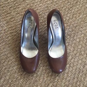 Brown pumps
