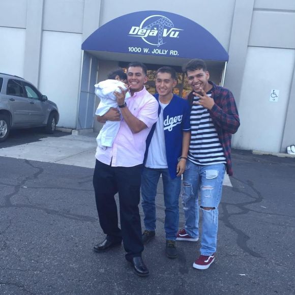 Meet your Posher, Raul - Picture 1 of 1