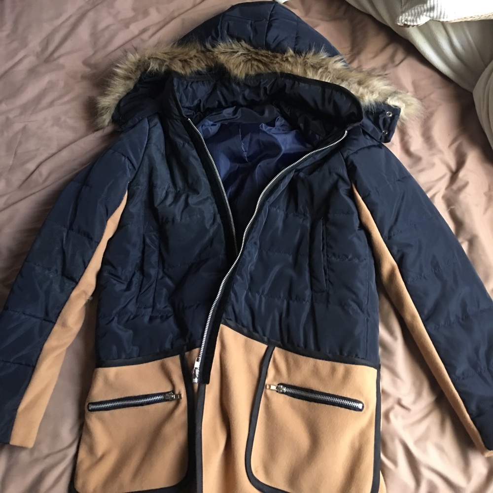 Two-Toned Puffer Jacket w/ Faux Fur Hood