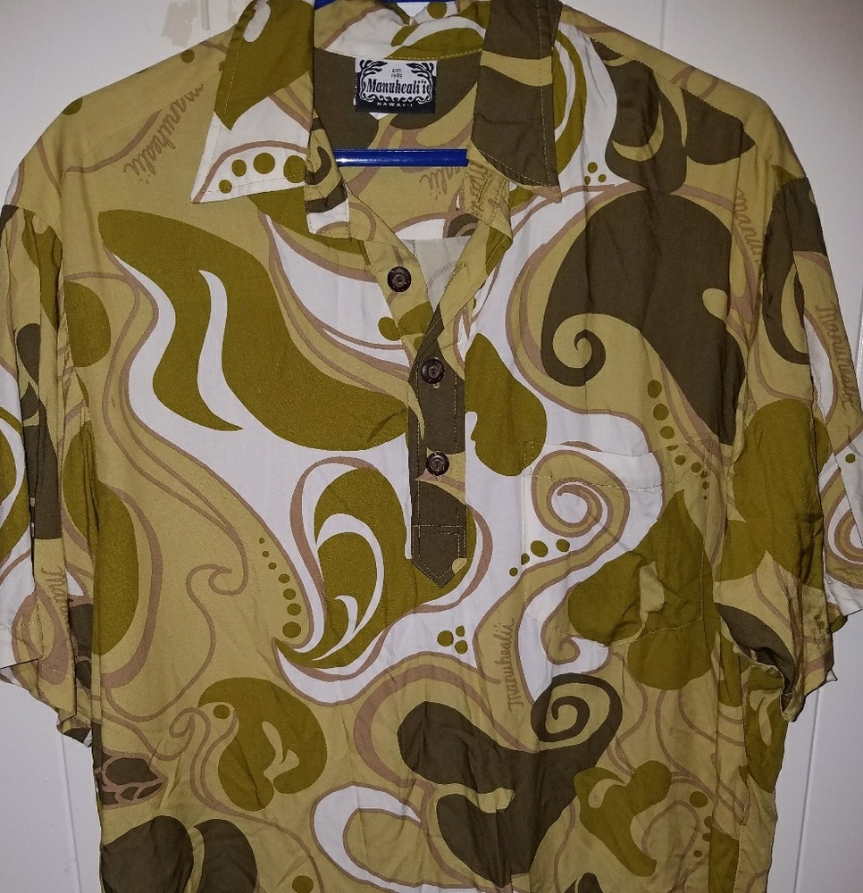 Manuhealii Aloha Shirt (designed in hawaii)