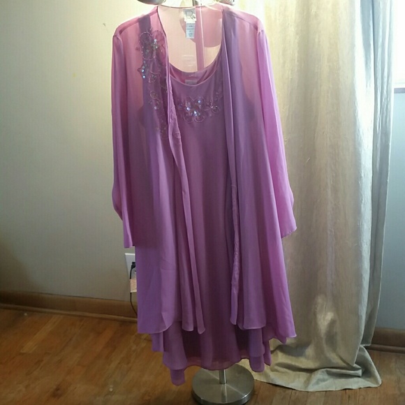 Roaman's Dresses & Skirts - A plus size pinky/purple 2 pc. dress set