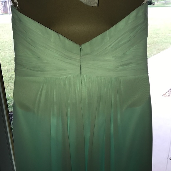 Mint green Sleeveless formal dress - Picture 3 of 3