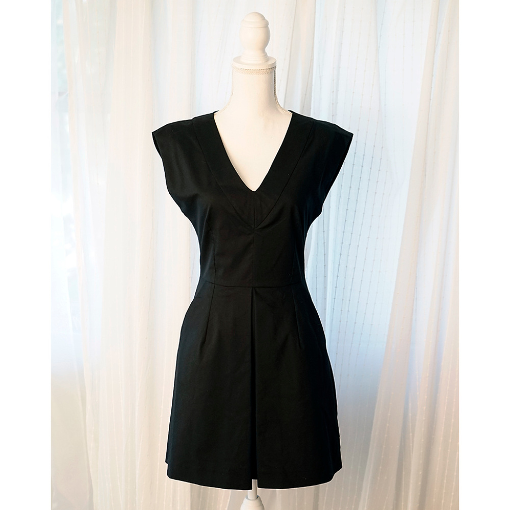 Pippa Black A Line Dress w/ Pockets NWOT