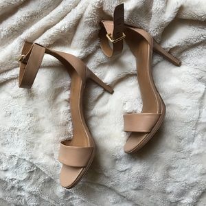 NINE WEST OPEN TOED SANDAL HEELS