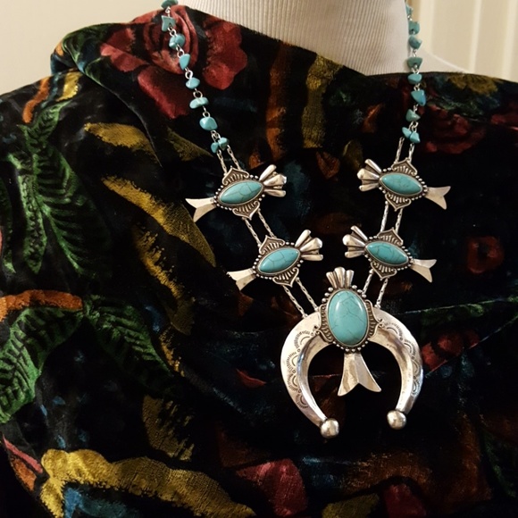 Free People Jewelry - NWT Free People squash necklace