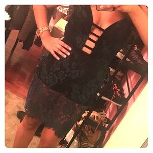 Bebe lace dress
