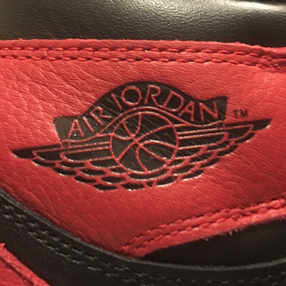 Air Jordan retro 1s - Picture 8 of 8