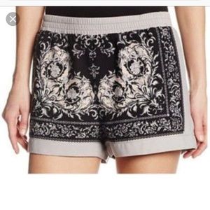 BCBG black print Issac pullon shorts