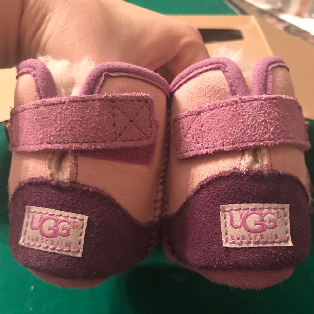Baby girl UGG boots pink/purple