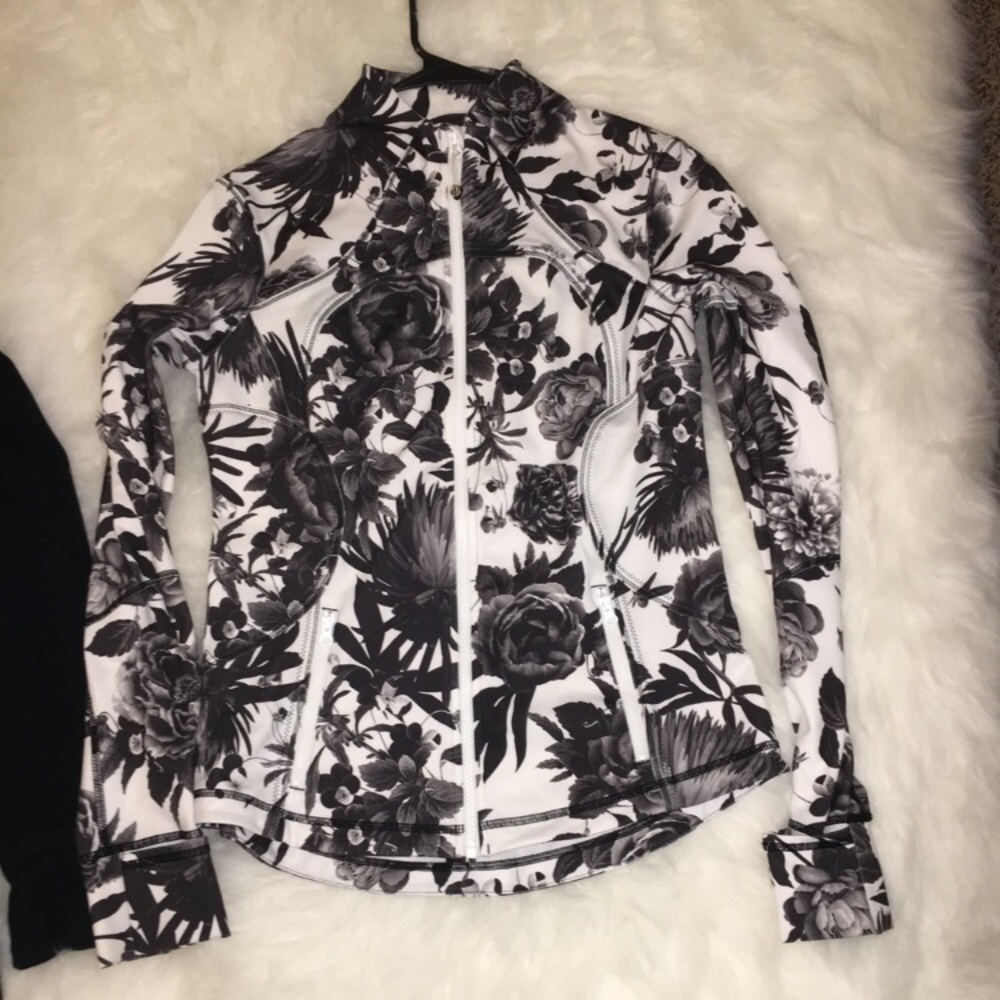 Brisk bloom Zip Up