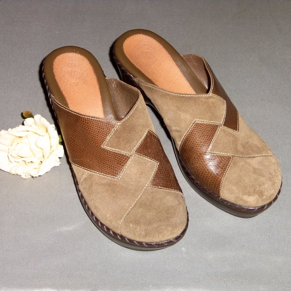 Nurture leather platform brown tan clogs sz 8M