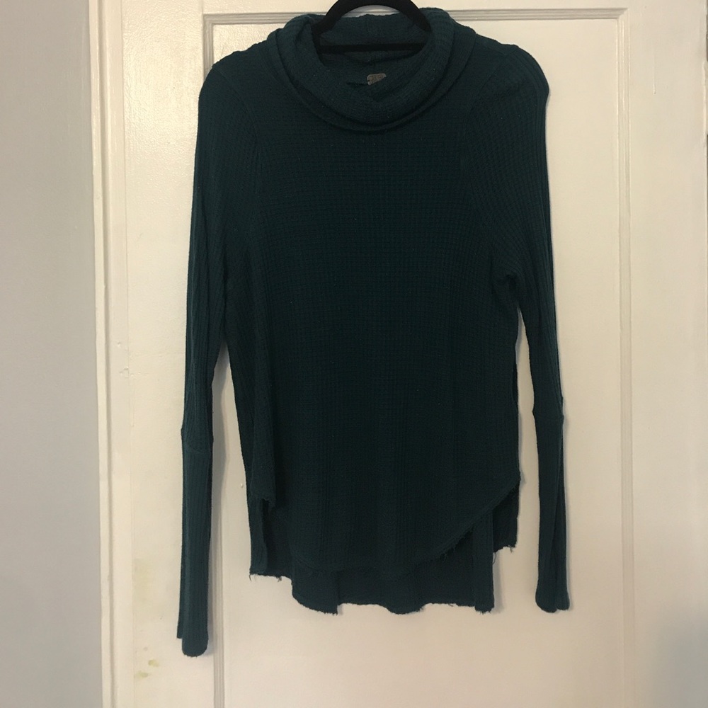 FREE PEOPLE deep green turtle neck