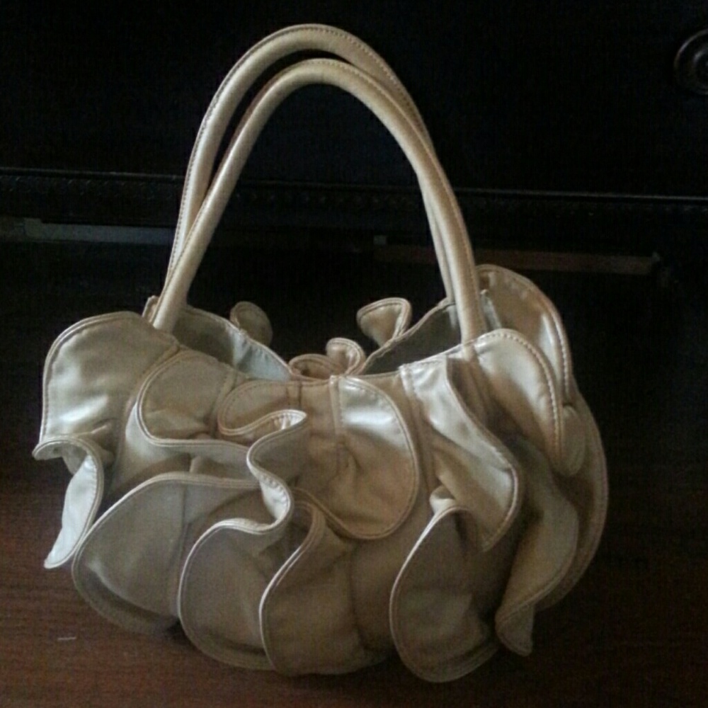 Woman's  purse