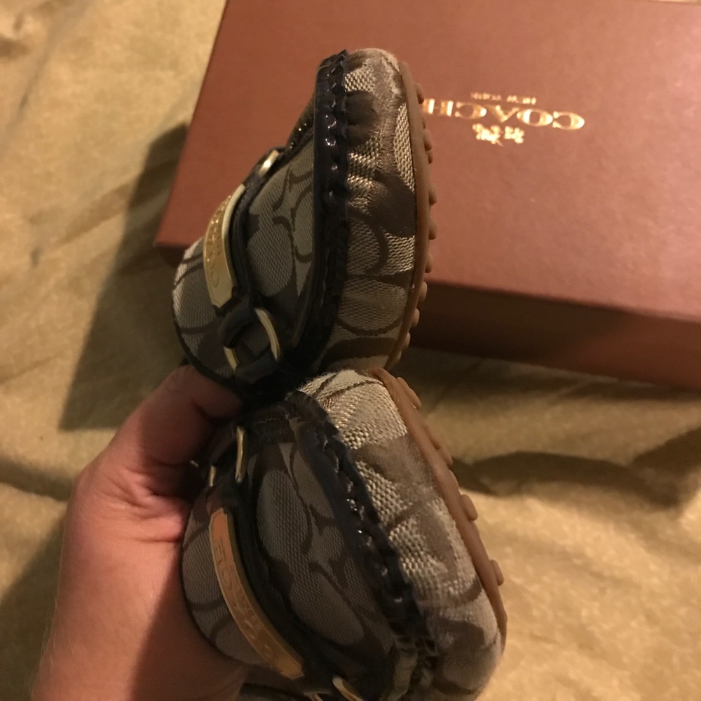Coach shoes - Picture 3 of 4