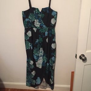 NWOT City Chic Strapless Midi Dress