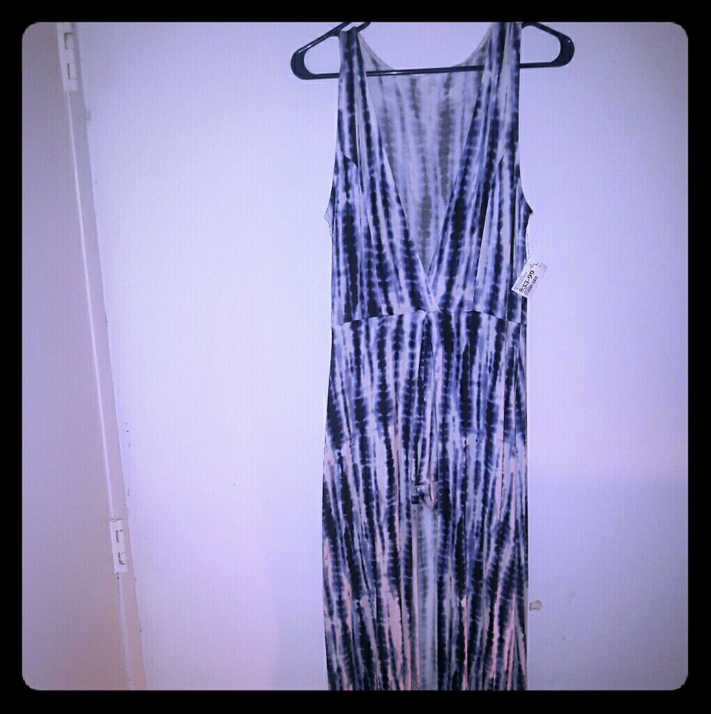 Blue 💙 tie-dye Maxi w/shorts