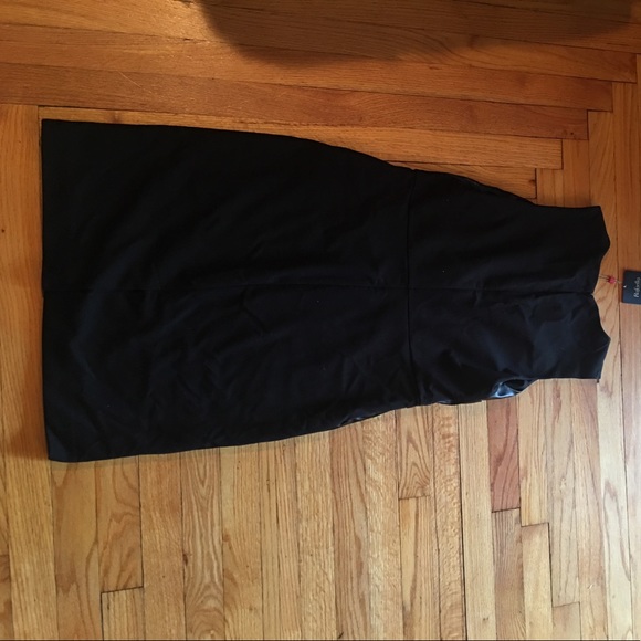 Black sleeveless midi dress size 8 - Picture 2 of 3