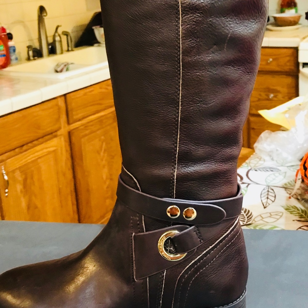 Brand New Vince Camuto boots