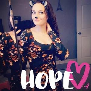 Meet your Posher, Tiffanie