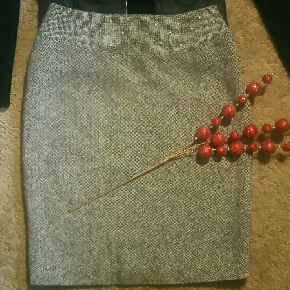 "Caruso Tweed Pencil Skirt"