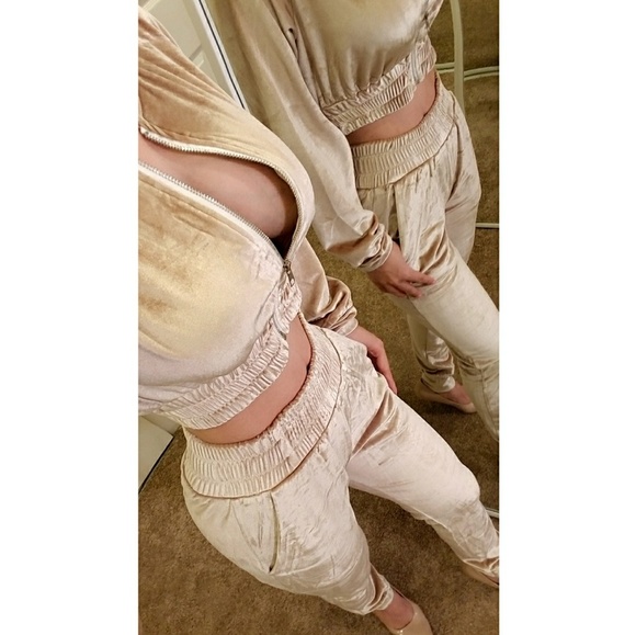 💲Last Set💕Chic&Comfort Velvet Tracksuit Set - Picture 7 of 7