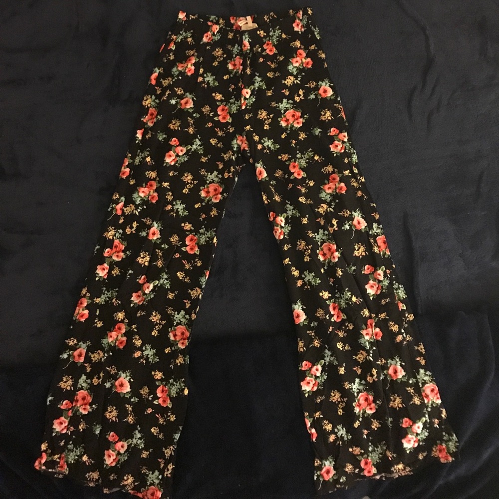 Kirra floral pants