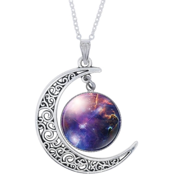 zdazzled Jewelry - Moon 🌙 Necklace Adjustable New