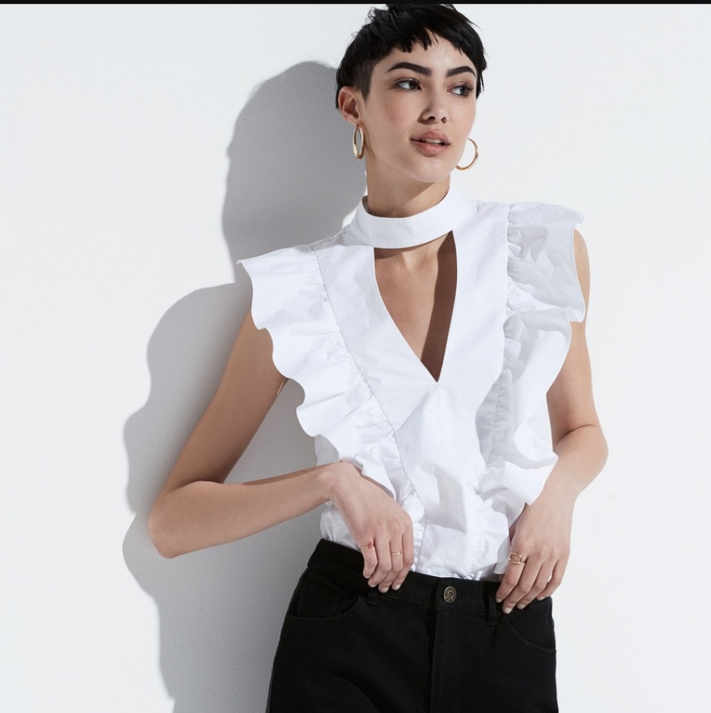 Super cute ruffle and choker bodysuit!