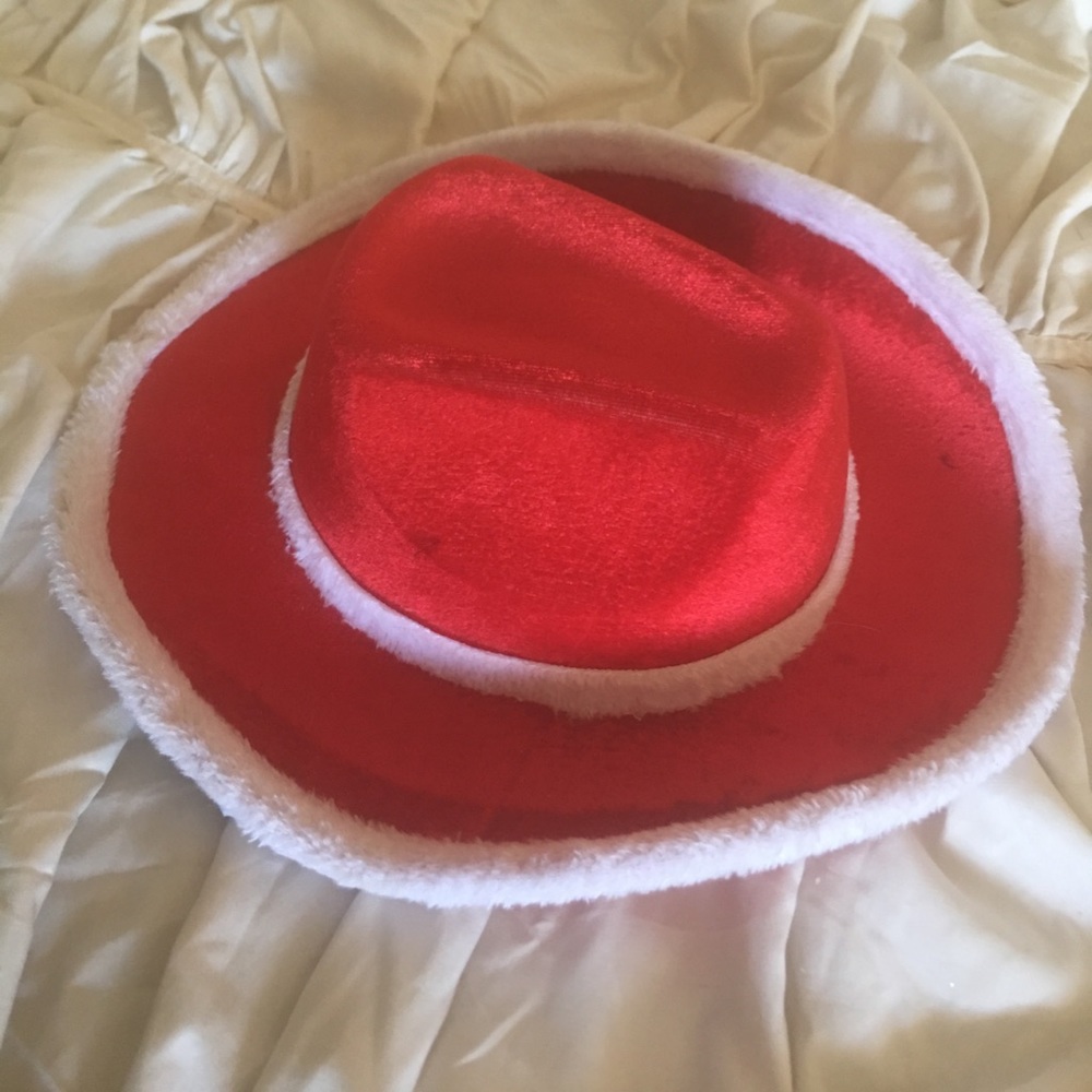 Red cowgirl hat with white trim